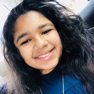 Meet your Posher, Hadassah sohail